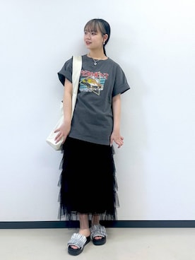 「アイテム（アクセサリー）」を使った、佐藤静香さん（レディース・159cm・10代）の春コーディネート