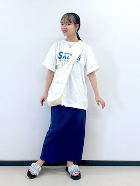「アイテム（アクセサリー）」を使った、佐藤静香さん（レディース・159cm・10代）の春コーディネート