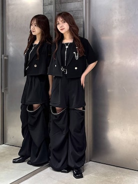 「アイテム（ブローチ/コサージュ）」を使った、佐藤静香さん（レディース・159cm）の夏コーディネート