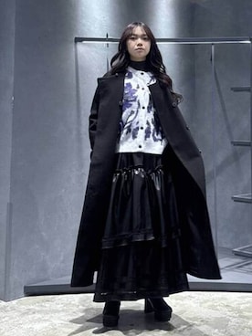 「アイテム（ノーカラーコート）」を使った、佐藤静香さん（レディース・159cm）の秋コーディネート