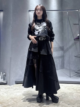 「HARE（ハレ）のアイテム（ベルト）」を使った、佐藤静香さん（レディース・159cm）の秋コーディネート