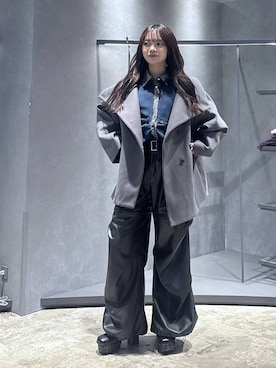 「アイテム（チェスターコート）」を使った、佐藤静香さん（レディース・159cm）の秋コーディネート