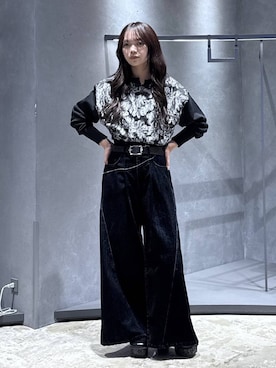 「HARE（ハレ）のアイテム（ベルト）」を使った、佐藤静香さん（レディース・159cm）の秋コーディネート