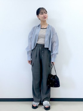 「アイテム（アクセサリー）」を使った、佐藤静香さん（レディース・159cm・10代）の春コーディネート