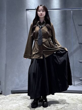 「アイテム（フォーマルスーツ/小物）」を使った、佐藤静香さん（レディース・159cm）の秋コーディネート