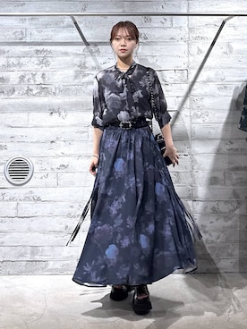 「HARE（ハレ）のBlurryフラワーボウタイブラウス(HARE)（シャツ/ブラウス）」を使った、佐藤静香さん（レディース・159cm）の夏コーディネート