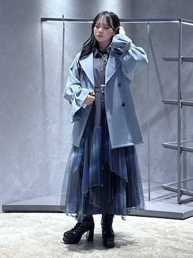 「アイテム（トレンチコート）」を使った、佐藤静香さん（レディース・159cm）の冬コーディネート