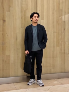 「UNITED ARROWS（ユナイテッドアローズ）のアイテム（スニーカー）」を使った、藤高 尚徳さん（メンズ・175cm）の秋コーディネート
