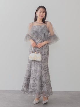 「Leja（レジャ）の【LEJA】チュールフリルスリーブスパンコールフラワーマーメイドワンピースドレス2点セット美脚効果結婚式 パーティードレス 成人式 二次会 同窓会 お呼ばれ オケージョン 20代 30代（ドレス、グレー系）」を使った、Lejaさん（レディース・153cm）の春コーディネート
