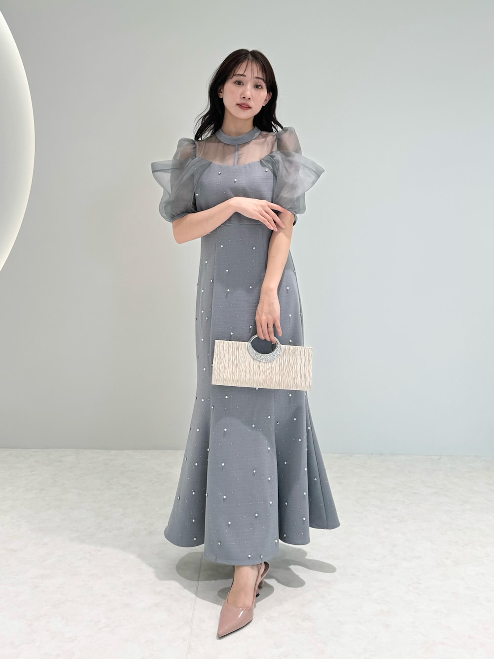 LEJA】パールビジューオーガンジーレースパフスリーブプチハイネック