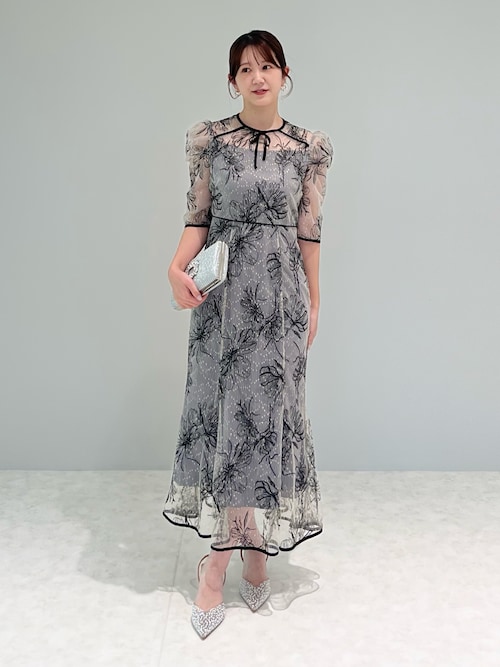 LEJA】半袖花柄刺繍レースフロントバックリボンパフスリーブ