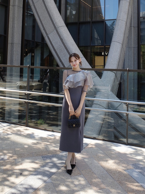 Leja (レジャ)のアシンメトリーティアードフリル3WAYベロア EC