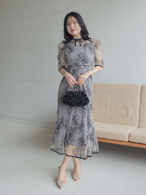 セール】【LEJA】半袖花柄刺繍レースフロントバックリボンパフスリーブ