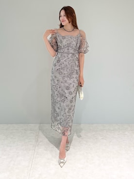 「Leja（レジャ）の【LEJA】フラワーディテールパフスリーブIラインワンピースドレス美脚効果結婚式 パーティードレス 成人式 二次会 同窓会 お呼ばれ オケージョン 20代 30代（ドレス）」を使った、Lejaさん（レディース・168cm）の夏コーディネート