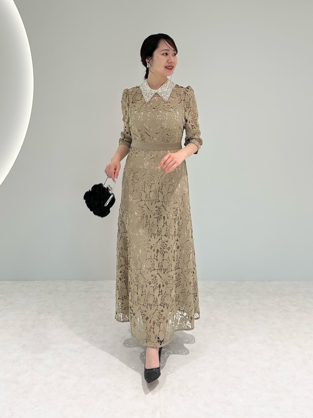 LEJA】花柄レースビジューカラーAラインドレスワンピース美脚効果結婚