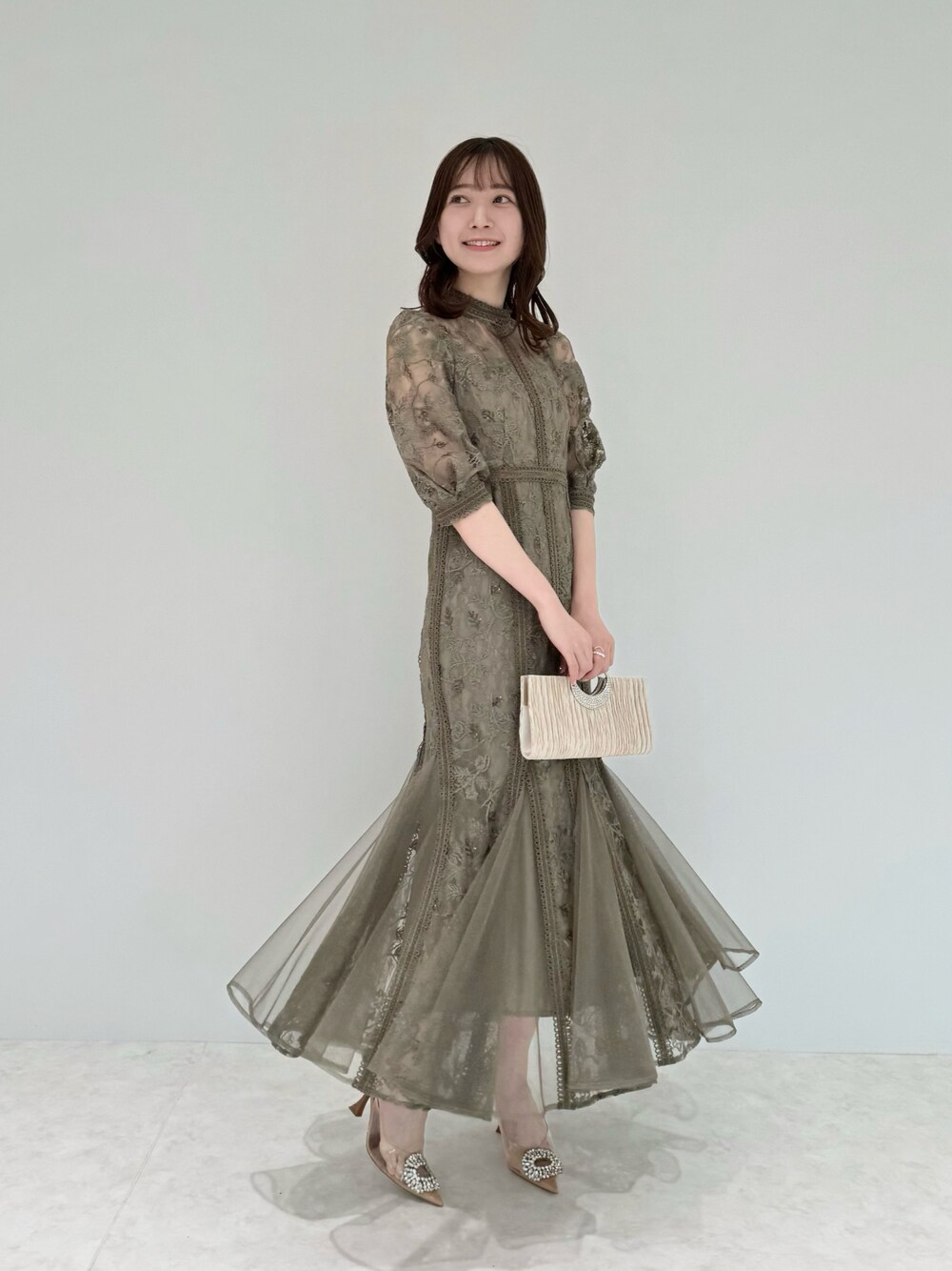 【Leja】ラメ花柄刺繍ポイントレース加工チュールヘムワンピースドレス Leja（レジャ）の「【LEJA】ラメ花柄刺繍ポイントレース加工チュール