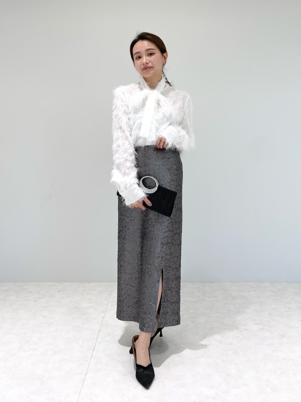 ブラウス シャツ 「LEJA」リボン付き2WAYフェザーファブリックスパンコール刺しゅうブラウス 20代 30代 レディース Leja ブラウス シャツ 「LEJA」リボン付き2WAYフェザー