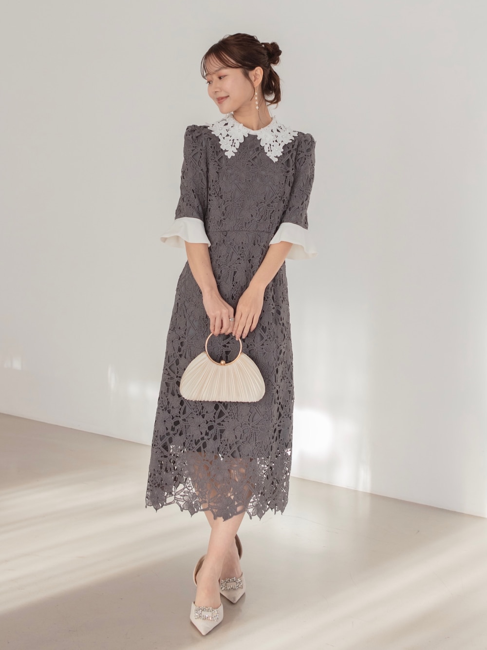 LEJA】花柄レースカラースパンコール刺繍Aラインフレアドレス