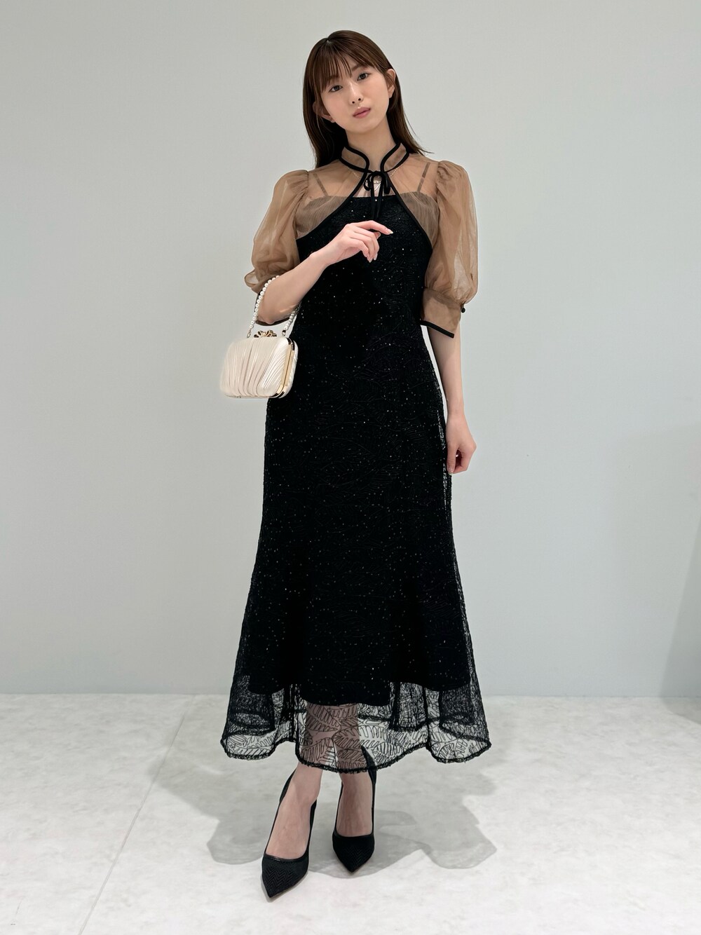 レジャ Leja スパンコール刺繍ボタニカルマーメイドケープボレロ