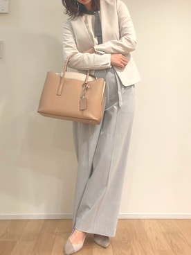 「オフィススタイル」｜「アイテム（パンツ）」を使った、シマウマさん（レディース・154cm）の秋コーディネート