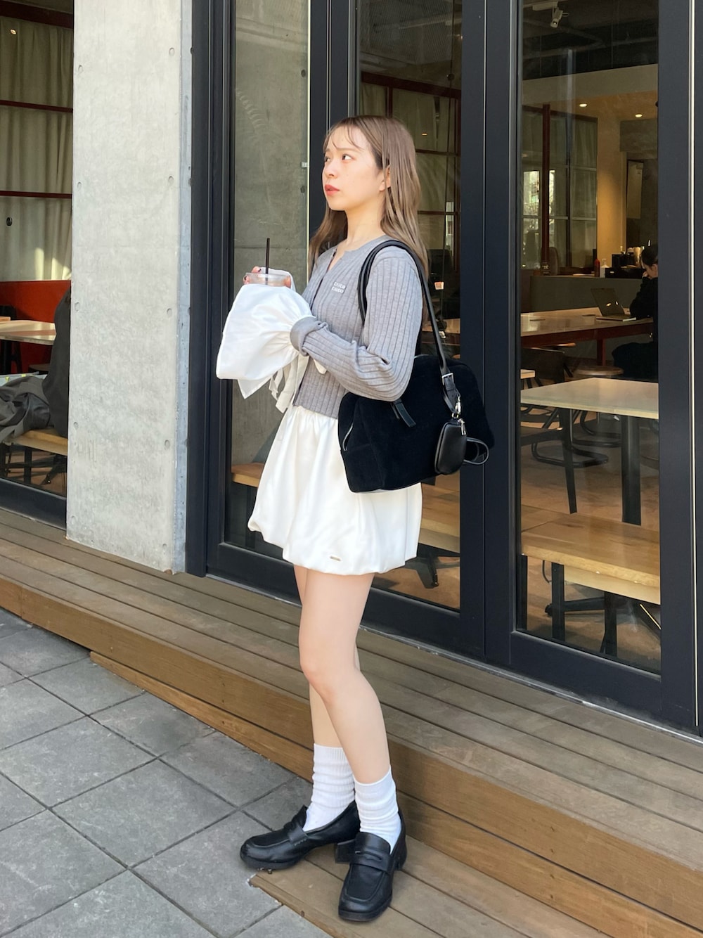sunsetpark ミニ丈プリーツワンピース miu系穿搭 sunsetpark ミニ丈プリーツワンピース miu系穿搭