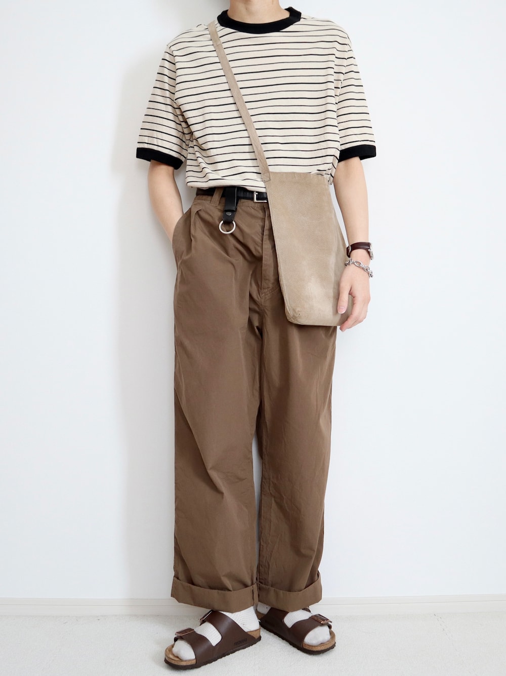 MHL.（エムエイチエル）の「FINE COMPACT COTTON POPLIN（その他パンツ