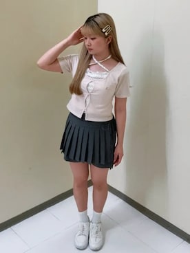 「ems excite（エムズエキサイト）のプリーツラップショートPT（その他パンツ、グレー系）」を使った、emsexcite　/　エムズエキサイトさん（レディース・168cm）の夏コーディネート