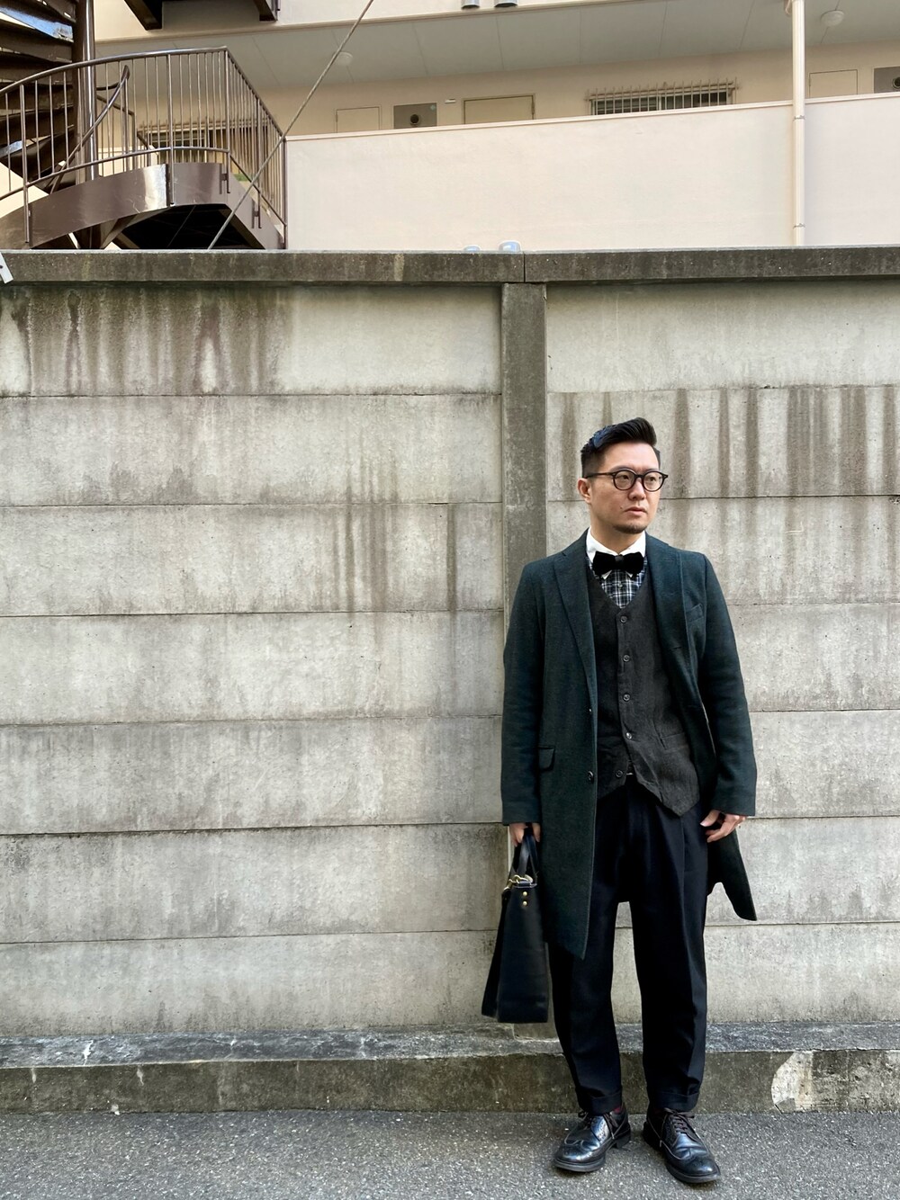 Johnbullのチェスターコートを使った人気ファッション