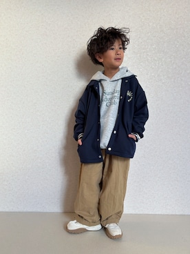 「PAIRMANON STREET（ペアマノンストリート）のアイテム」を使った、KeeeTさん（キッズ・120cm）の冬コーディネート