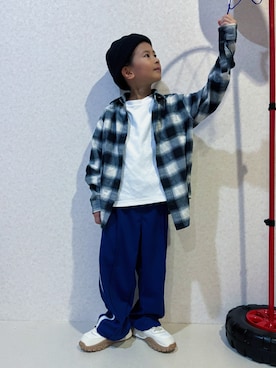 「アイテム（シャツ/ブラウス）」を使った、KeeeTさん（キッズ・110cm）の秋コーディネート
