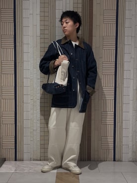 「アイテム（カバーオール）」を使った、イワサキさん（メンズ・168cm）の秋コーディネート