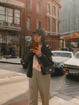 「UNIQLO（ユニクロ）のアイテム（ニット/セーター、ピンク系）」を使った、気分屋ファッションさん（レディース・152cm）の春コーディネート