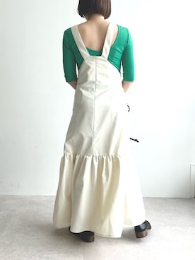 「春カラー」｜「アイテム（ジャンパースカート）」を使った、CROSSPLUSさん（レディース・154cm）の春コーディネート