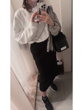 「kutir（クティール）のアイテム（マウンテンパーカー）」を使った、𝐌さん（レディース・159cm）の秋コーディネート