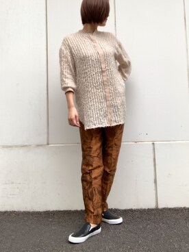 「フェザー」｜「アイテム（スリッポン）」を使った、あいさん（レディース・165cm）の秋コーディネート