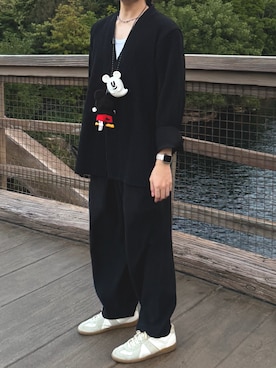HOMME PLISSE ISSEY MIYAKEのノーカラージャケットを使った人気