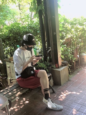 「CHUMS（チャムス）のアイテム（バッグ）」を使った、井本さん（レディース・162cm）の冬コーディネート