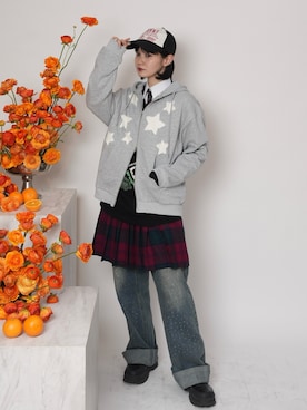 「aeae（エーイーエーイー）のアイテム」を使った、荒川ちかさん（レディース・163cm）の春コーディネート