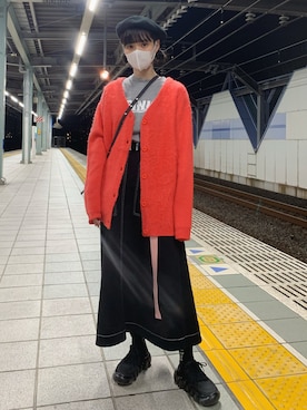 「アイテム（ハンチング/ベレー帽）」を使った、荒川ちかさん（レディース・163cm）の春コーディネート