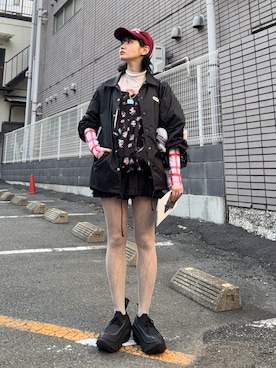 「grounds（グラウンズ）のアイテム（シューズ）」を使った、荒川ちかさん（レディース・163cm）の春コーディネート