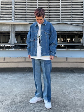 「DANKE SCHON（ダンケシェーン）のアイテム（デニムジャケット）」を使った、山田 統生さん（メンズ・182cm）の秋コーディネート