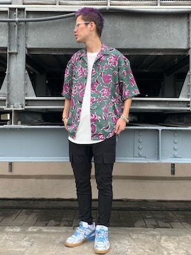 「A4A（エーフォーエー）のA4A/エーフォーエー/40s強撚糸ラウンドTシャツ（Tシャツ/カットソー）」を使った、山田 統生さん（メンズ・182cm）の夏コーディネート