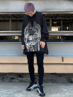 「オーバーシャツ」｜「アイテム（財布/小物）」を使った、山田 統生さん（メンズ・182cm）の夏コーディネート
