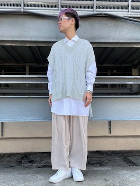 「soe（ソーイ）のアイテム」を使った、山田 統生さん（メンズ・182cm）の夏コーディネート
