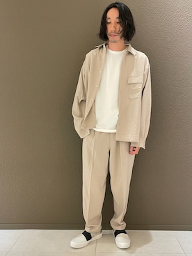 「ビッグシャツ」｜「アイテム（スラックス）」を使った、むねのリーチさん（メンズ・174cm）の夏コーディネート
