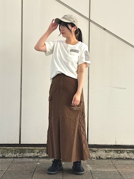 「アイテム（スカート）」を使った、ヤマモトマイさん（レディース・165cm）の夏コーディネート