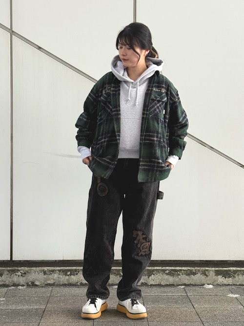 本革レザーパッチ デニムパンツ AVIREX（アヴィレックス） ジーンズ 「直営店限定」LEATHER PATCH