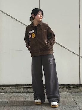 「AVIREX（アヴィレックス）のアイテム」を使った、ヤマモトマイさん（レディース・165cm）の秋コーディネート
