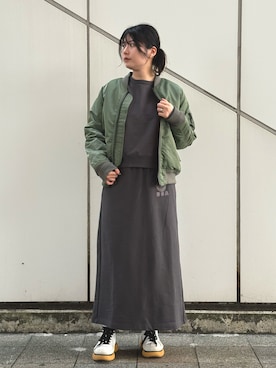 「アイテム（MA-1）」を使った、ヤマモトマイさん（レディース・165cm）の秋コーディネート