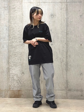 「アイテム（チノパンツ、その他）」を使った、ヤマモトマイさん（レディース・165cm）の春コーディネート